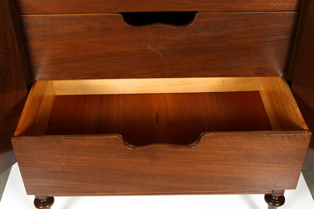 Wood Mahogany Dresser 