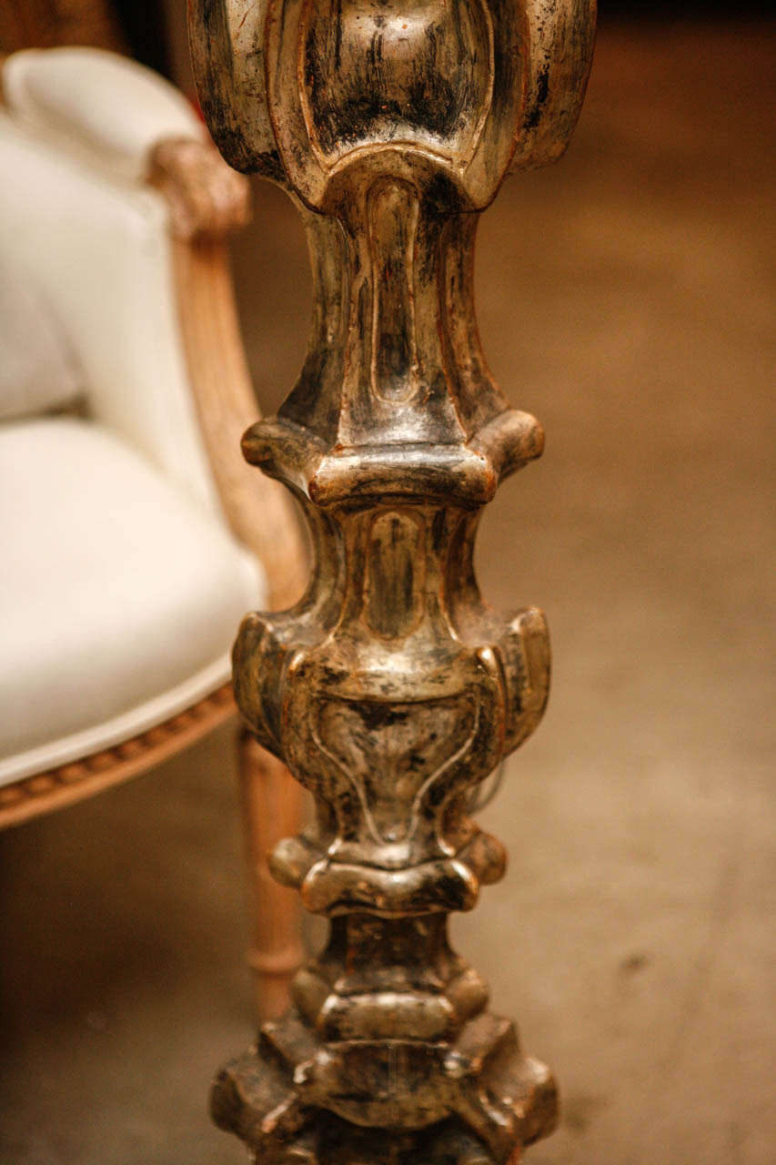 Antique Carved and Gilded Floor Lamp with Custo Shade For Sale 4