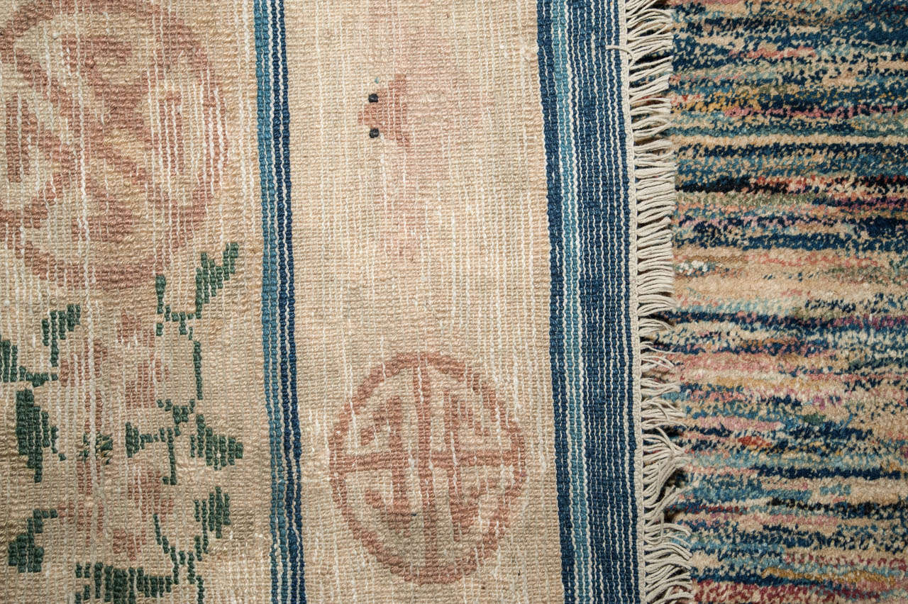 Antiker chinesischer Teppich mit abstraktem Design  im Zustand „Relativ gut“ im Angebot in Milan, IT