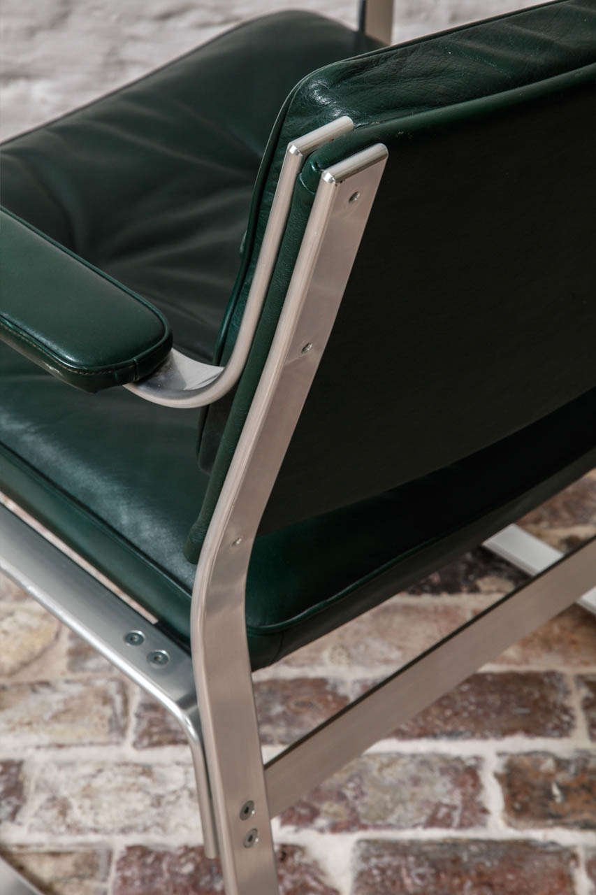 Good Vintage Desk Chair with Racing Green Leather For Sale 1