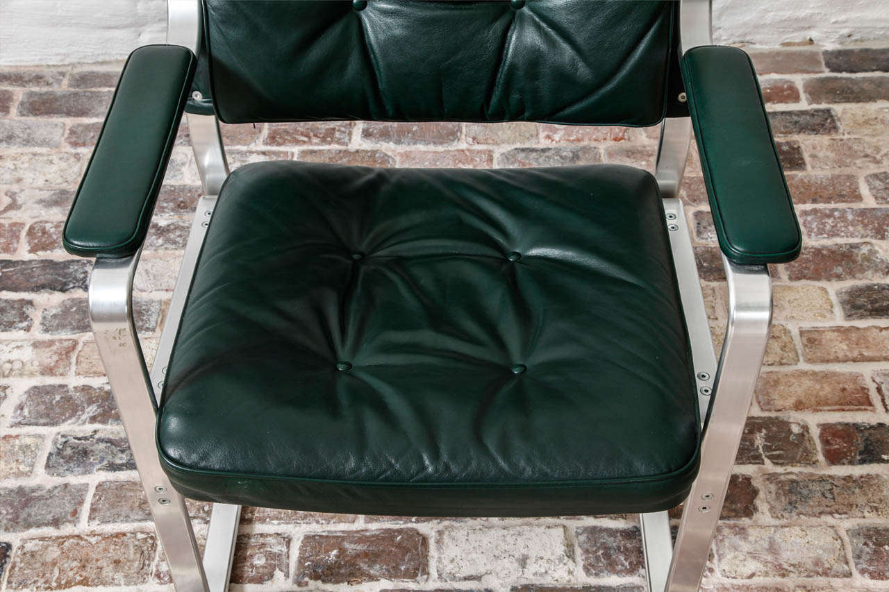 Good Vintage Desk Chair with Racing Green Leather For Sale 3