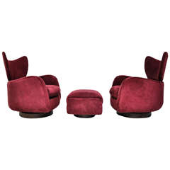 Vladimir Kagan Swivel Lounge Chairs