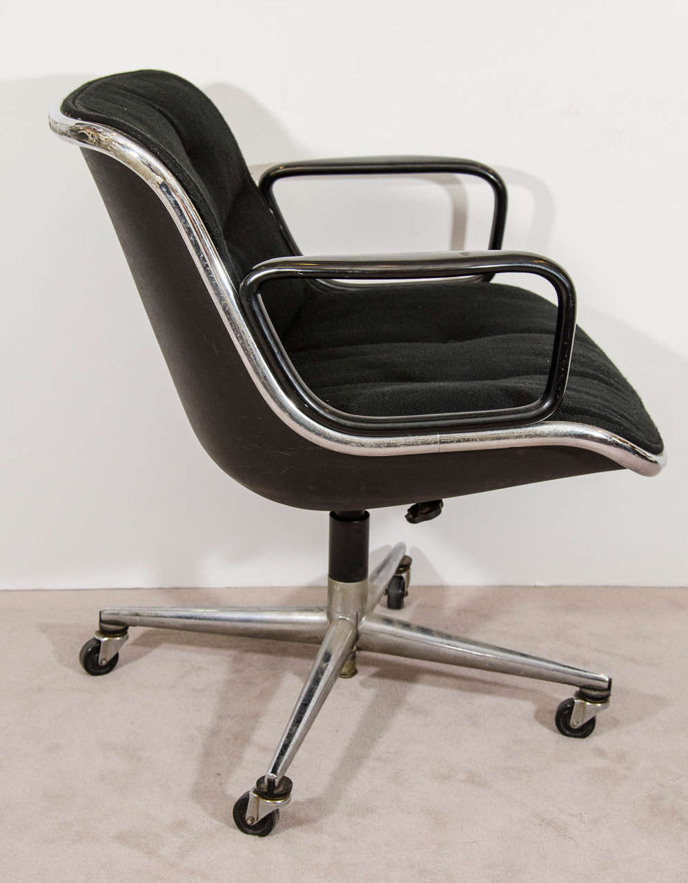 American Midcentury Charles Pollock for Knoll Executive Chair with Original Label