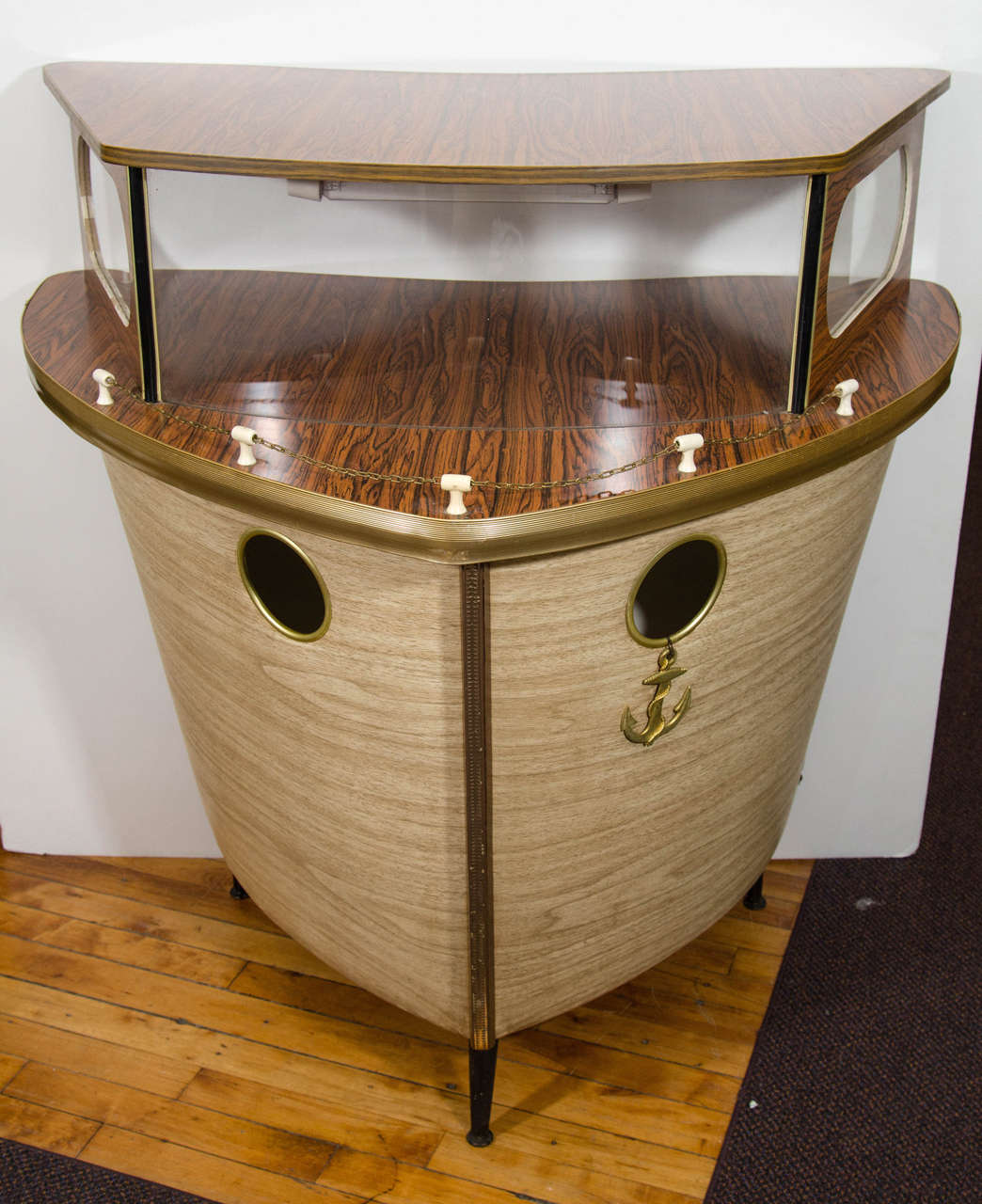 Midcentury Ship Form Nautical Themed Illuminated Bar, circa 1950s at