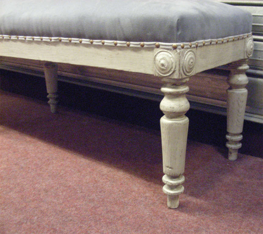 Mid-19th Century Neo-Classical Style Bench For Sale 1