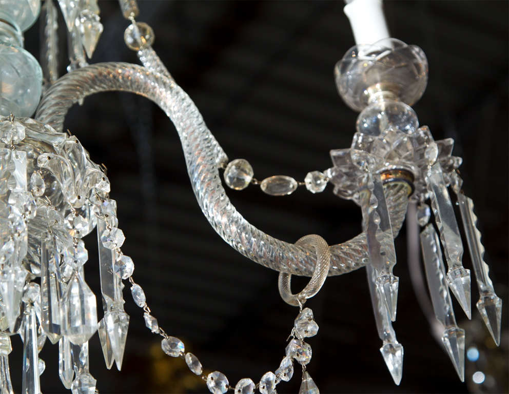 Georgian Style 3 Light Crystal Chandelier In Good Condition For Sale In Stamford, CT