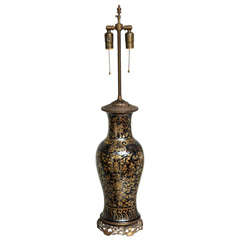 Chinese Black and Gold Vase Lamp