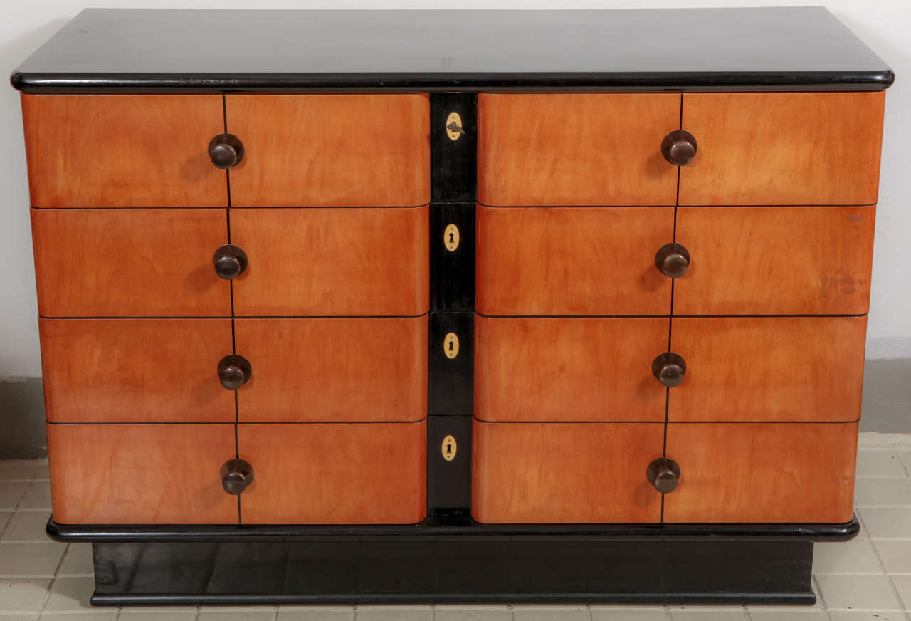 Mid-20th Century An Art Deco chest of Drawers by Fagioli  Firenze