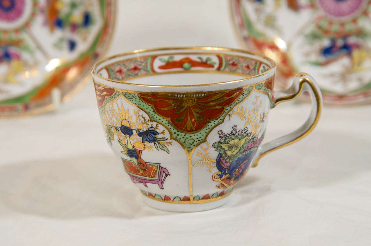 18th Century and Earlier A Dozen Tea Cups and Saucers in the Worcester 