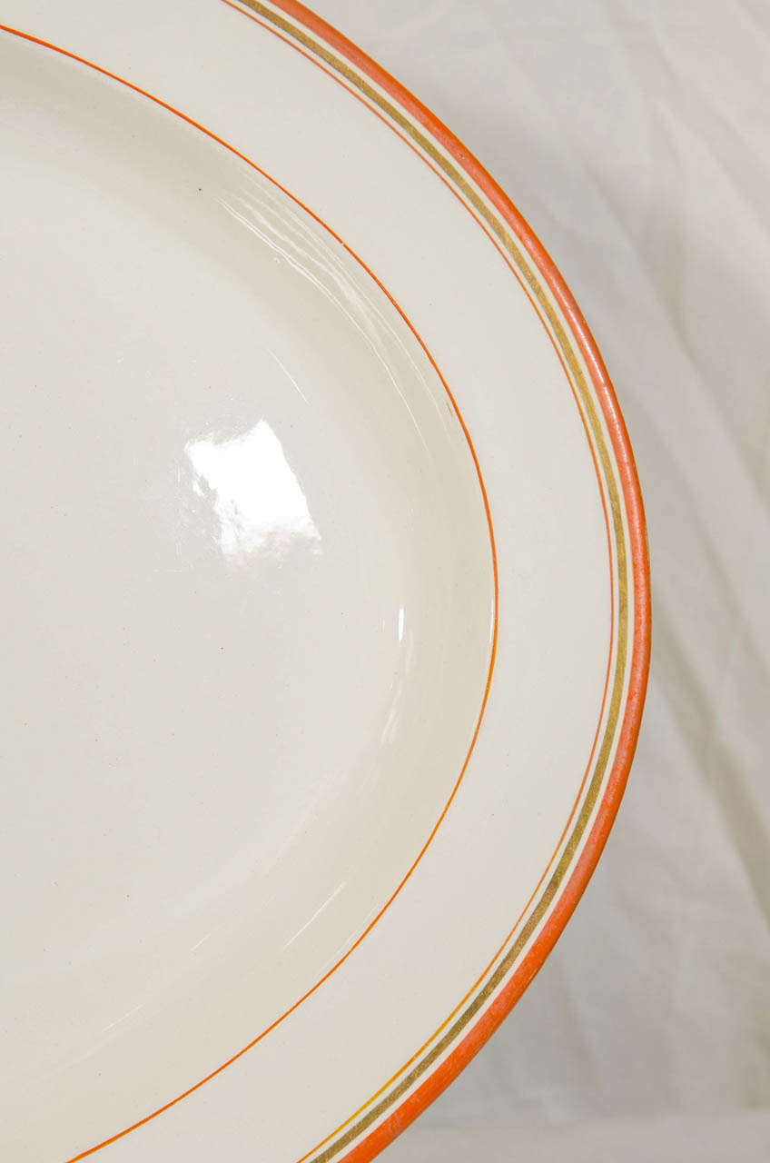 Wedgwood Group of Platters, Dishes and Tureens with Orange and Gilt Borders 2