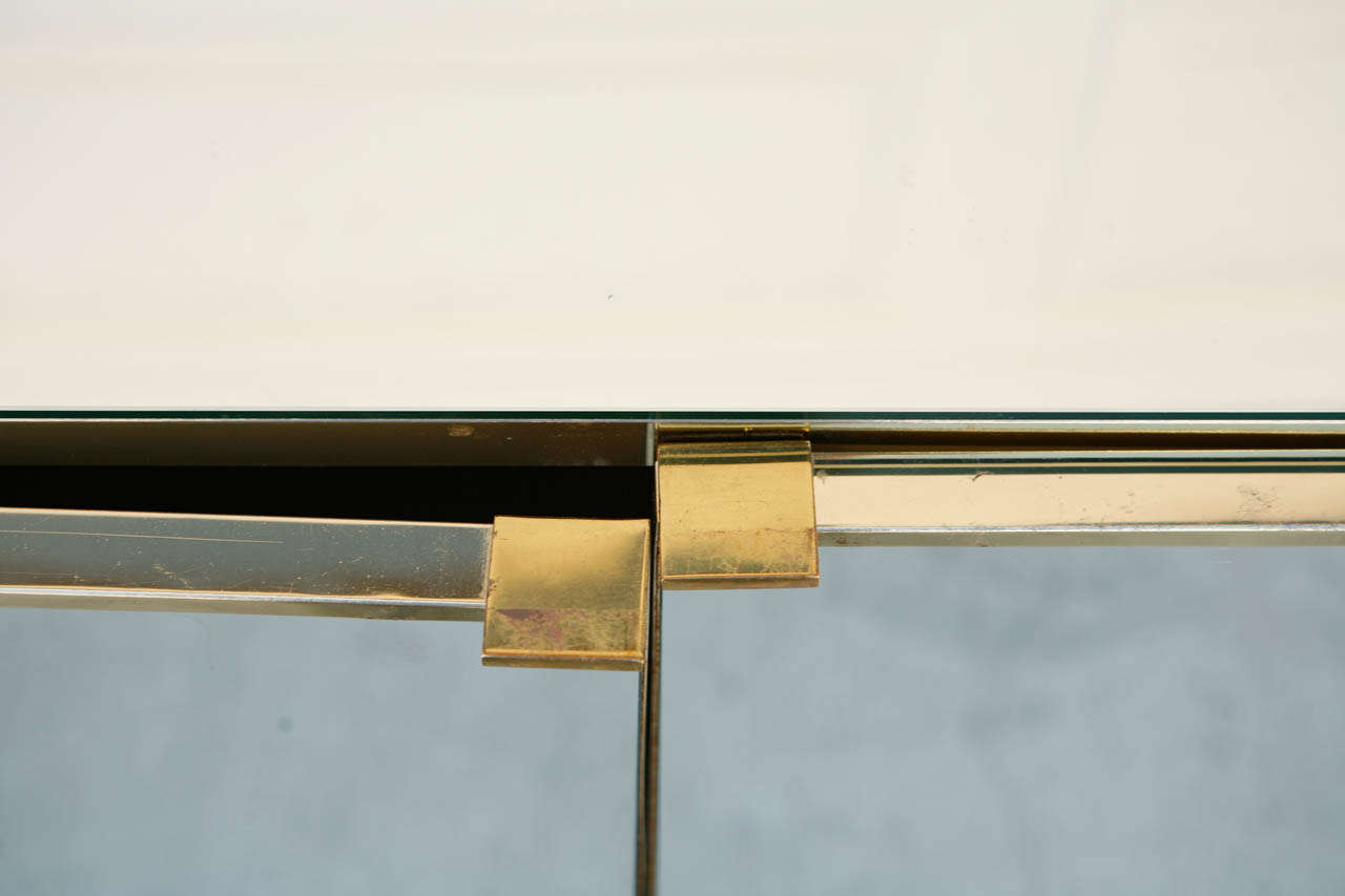 Mirrored Ello Cabinets In Good Condition For Sale In South Pasadena, CA