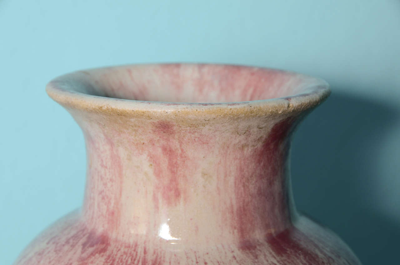 American Large Vase By Fulper Pottery with Excellent Rose & Grey Glaze For Sale