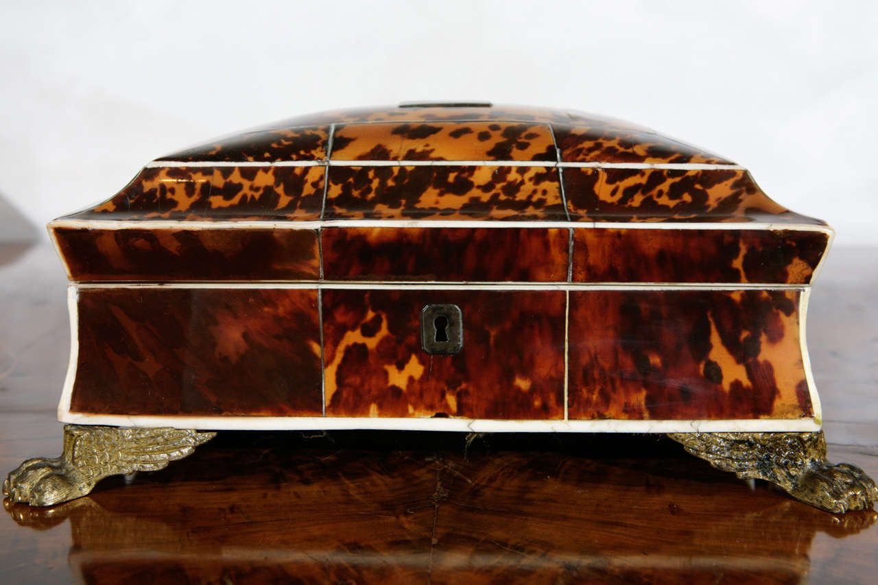 19th Century English Regency Tortoiseshell Sewing Box In Excellent Condition In Los Angeles, CA