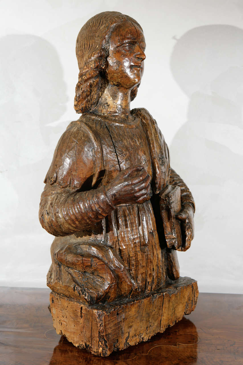 16th century Italian Carved Walnut Statue of Scholar.