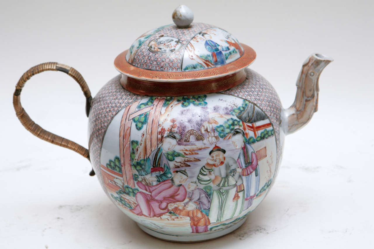 Late 18th c. Chinese Tea Pot with Lid.