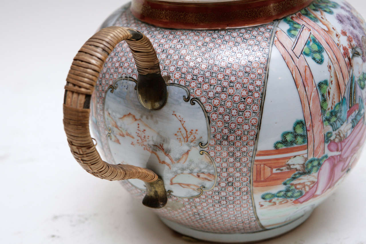 18th c. Chinese Tea Pot 1