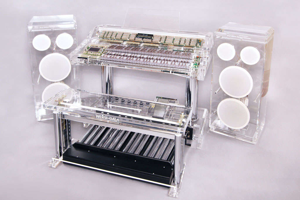 One of 3 Lucite Wersi organs in the western hemisphere, this instrument is truly unique. Created by Wersi Electronics GmbH in Halsenbach Germany. This example implements 'Golden Gate Plus' technology.

This Gala has been completely restored and