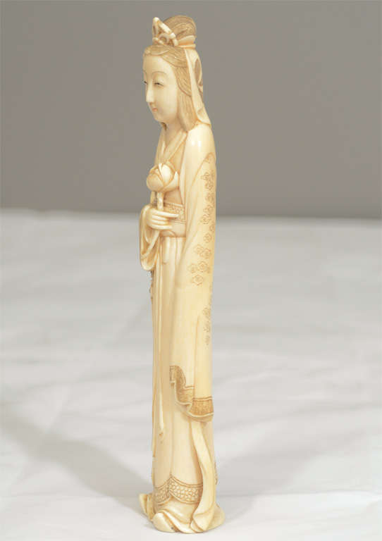 Japanische Elfenbeinfigur im Angebot 3