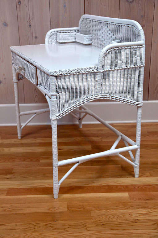 Antique Deco Wicker Desk and Chair In Excellent Condition In Old Saybrook, CT