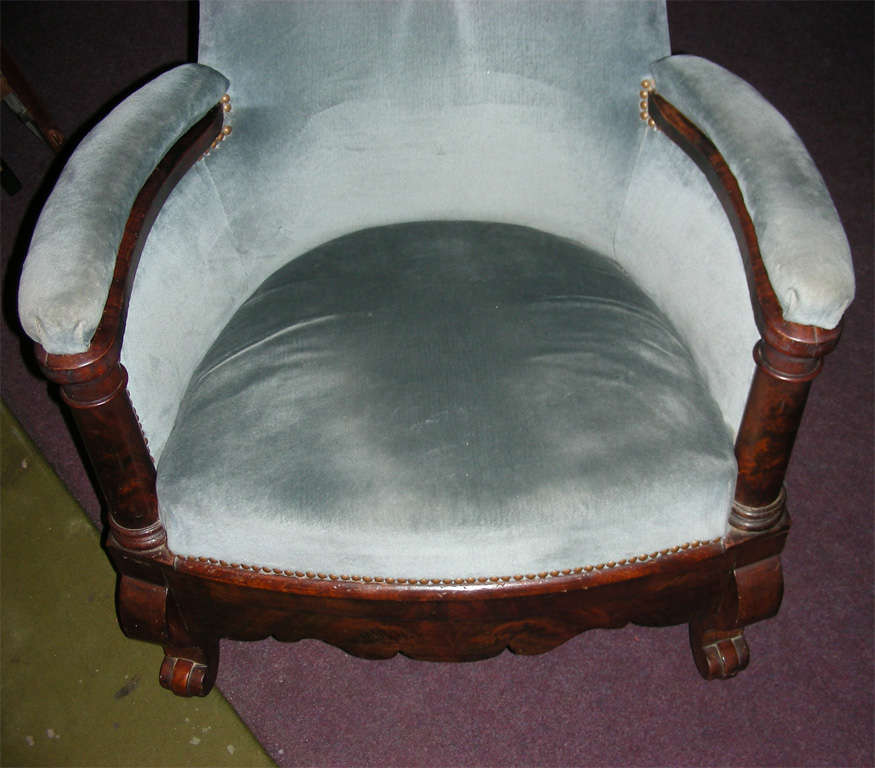 Early 19th Century Mahogany Rocking Chair For Sale 4