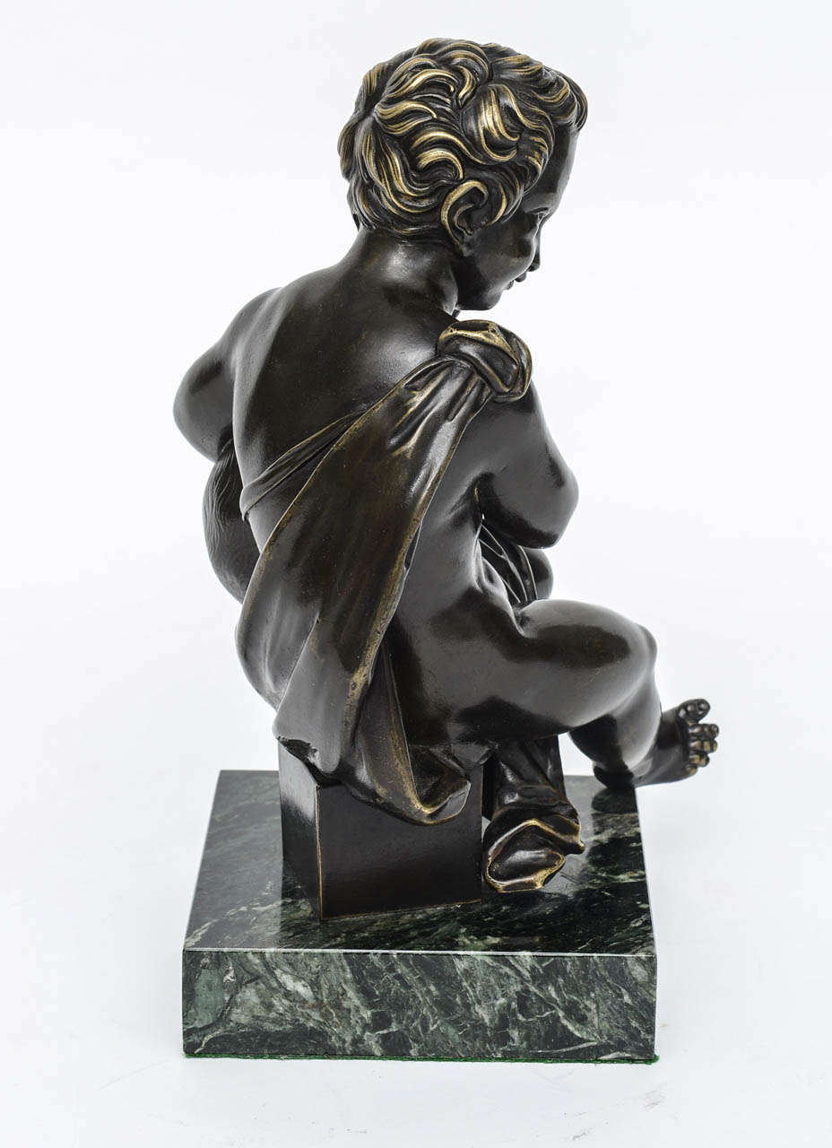 Bronzefigur eines jungen Jungen, der das Taschenspiel spielt, Französisch, 19. Jahrhundert im Angebot 1