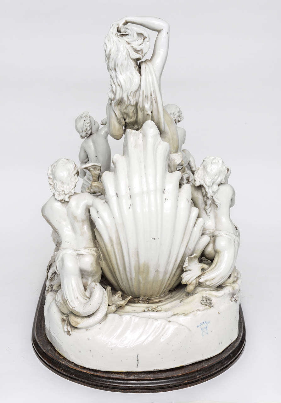 Monumental 19th Century Capodimonte Porcelain of Amphitrite on a Seashell Chariot In Excellent Condition In Kensington, MD