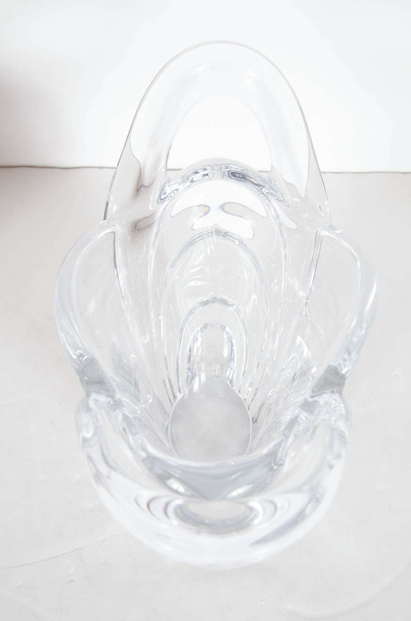Gorgeous Mid-Century Modern Fluted Crystal Vase by Art Vannes In Excellent Condition In New York, NY