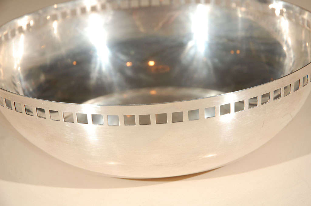 American Richard Meier for Swid & Powell silver plate bowl