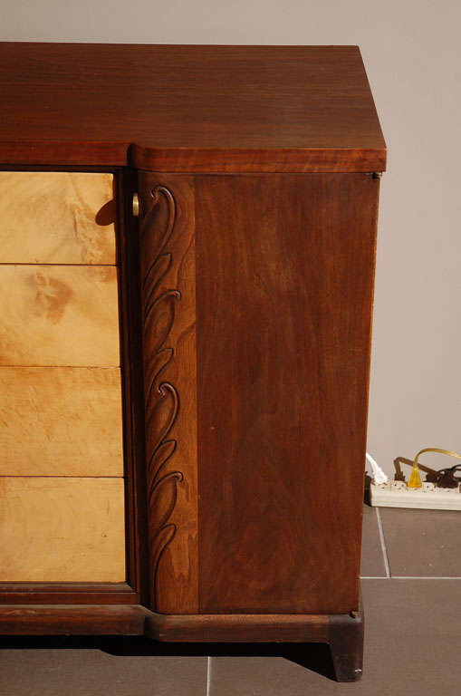 Two Tone Dresser/Buffet In Good Condition For Sale In Los Angeles, CA