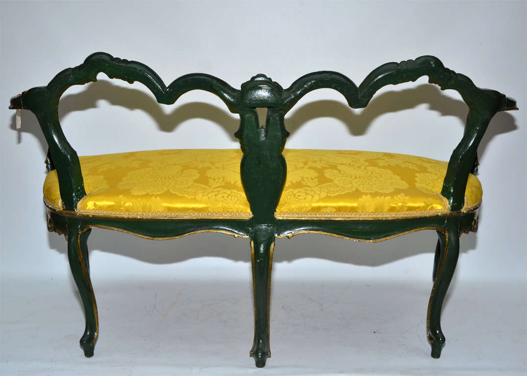 Gorgeous  painted Venitian  settee . For Sale 2