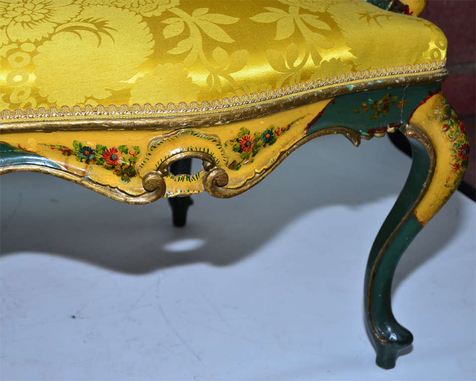 Gorgeous  painted Venitian  settee . For Sale 6