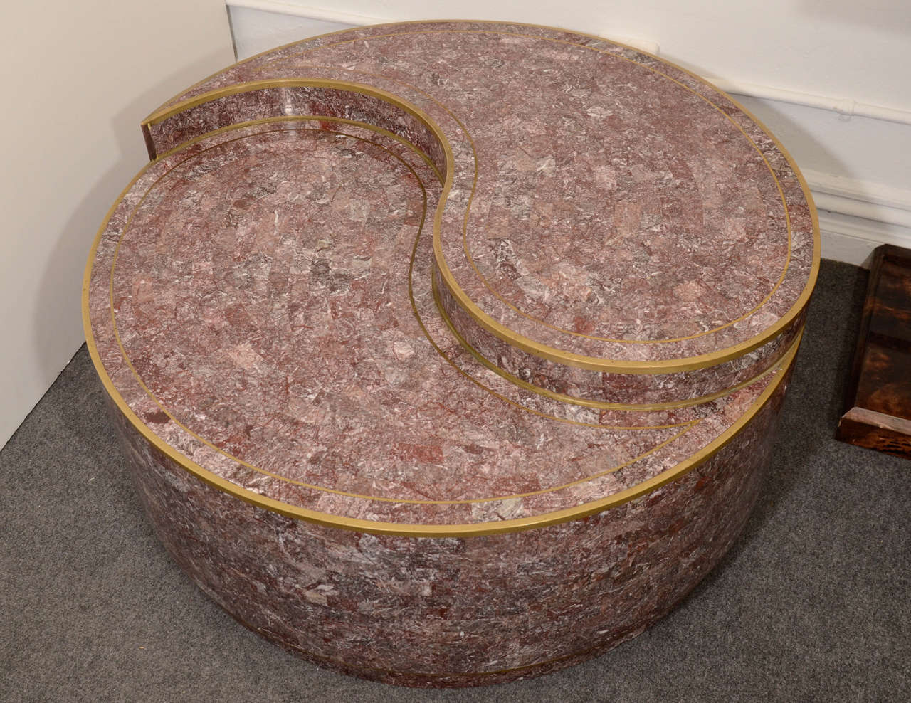 American Mid Century Tessellated Stone Circular Coffee Table by Maitland-Smith For Sale