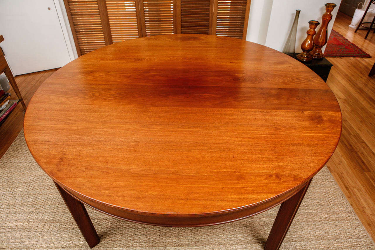 Jacob Kjaer Round Dining Table In Excellent Condition In Santa Monica, CA