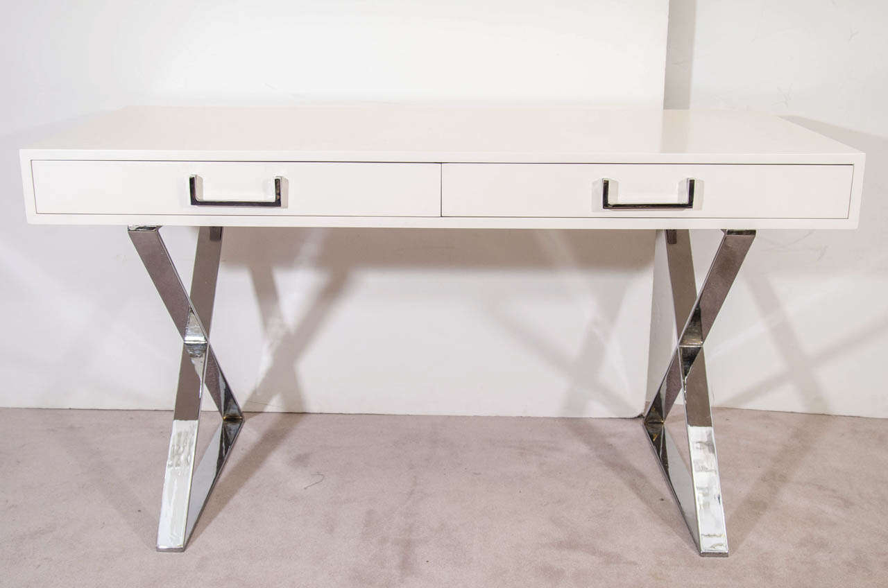 A Mid Century Milo Baughman White Lacquered Campaign Desk At 1stdibs