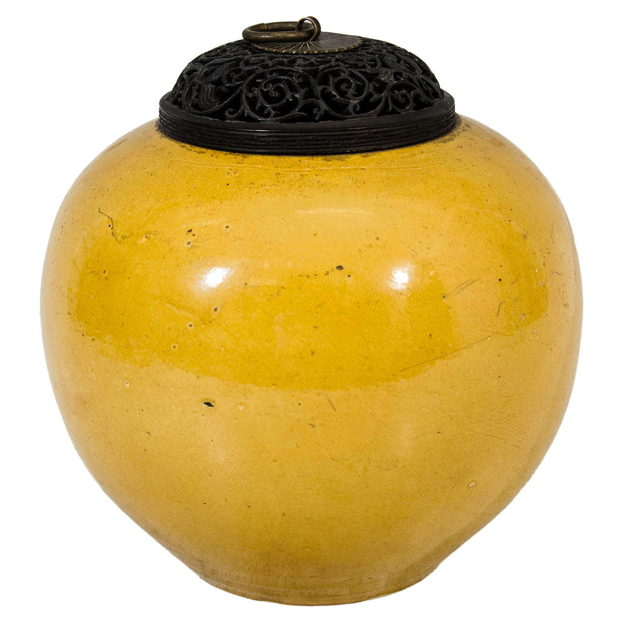 A  Late 17th or Early 18th Century Kangxi Porcelain Tea Jar in Yellow Enamel
