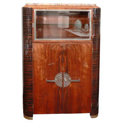 Exceptional Art Deco Cabinet with Streamline Design