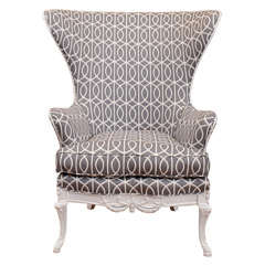 Chic White Lacquered Wing Chair