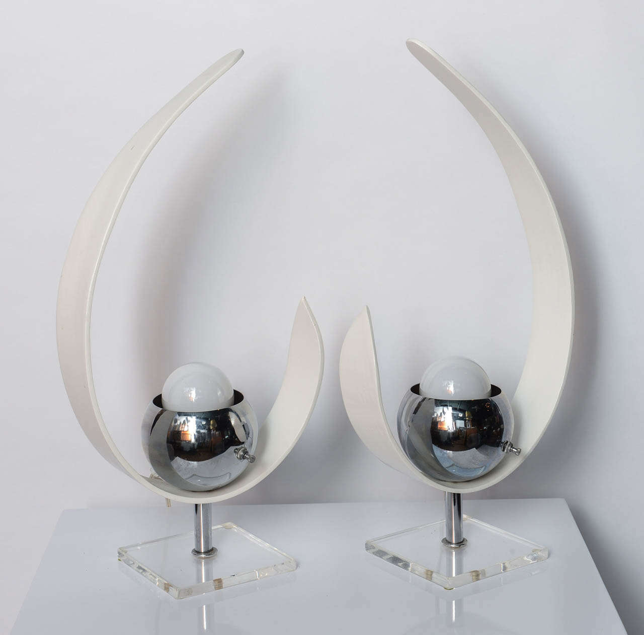 Mid-Century Modern 1960s Modernist Robert Sonneman Style Wood and Chrome Eyeball Table Lamps