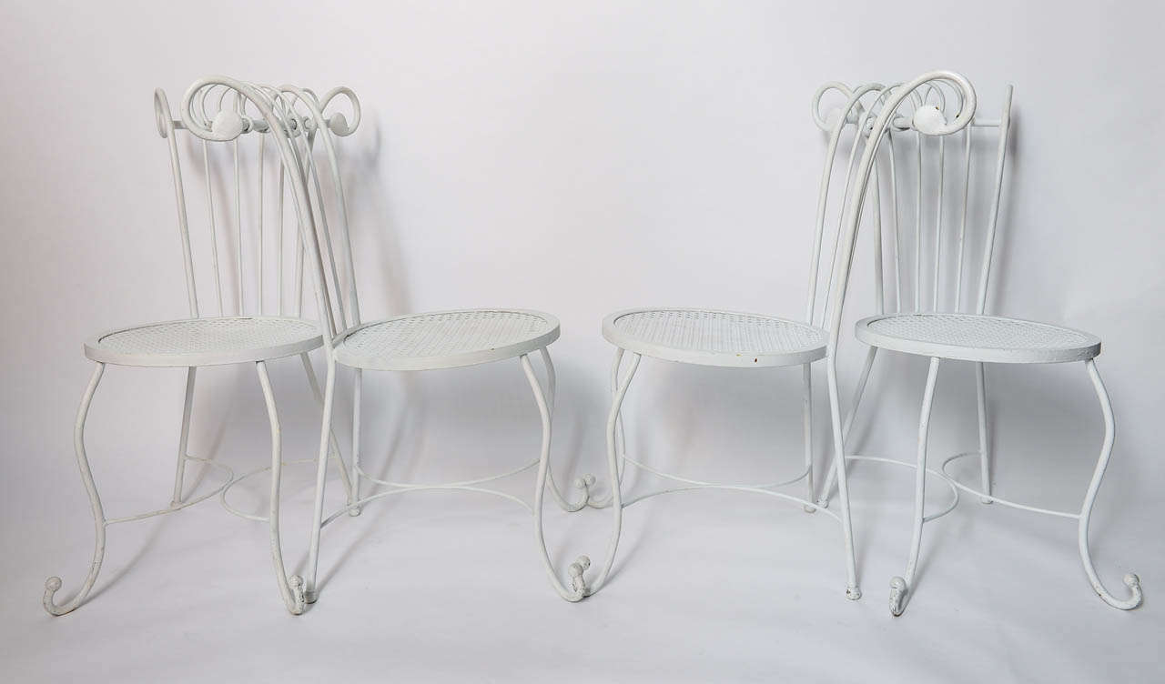 Set of Four 1940's Hollywood Regency White Wrought Iron Chairs In Good Condition In Miami, FL