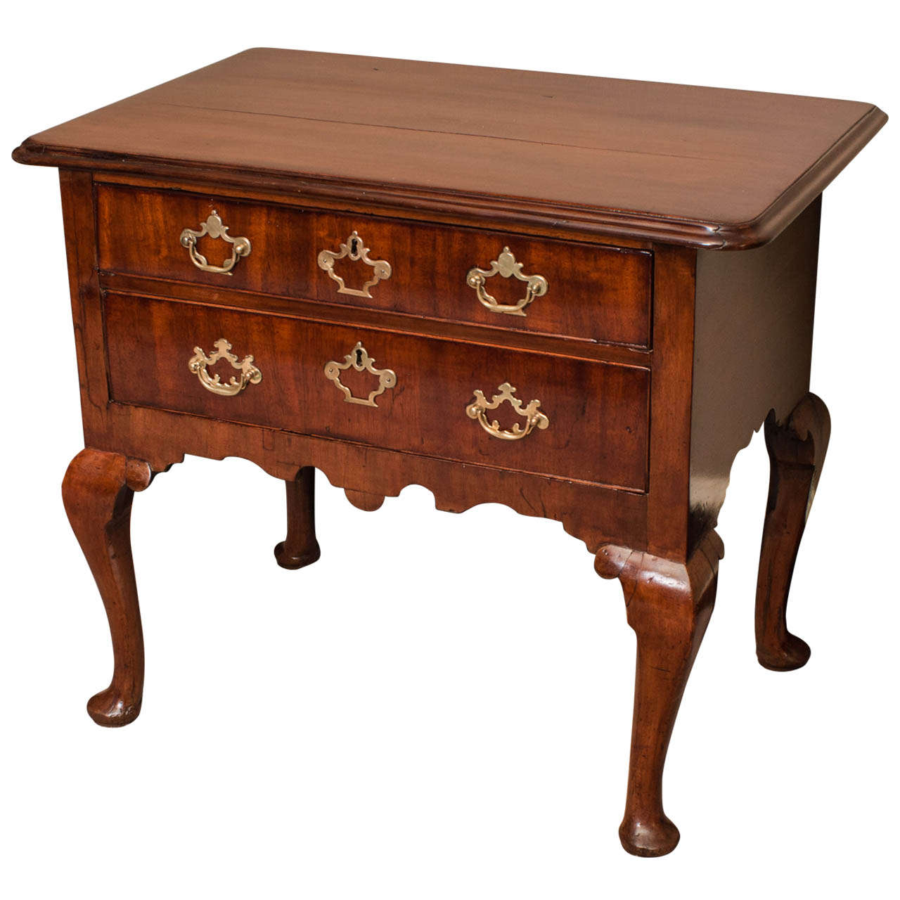 Queen Anne Lowboy at 1stDibs