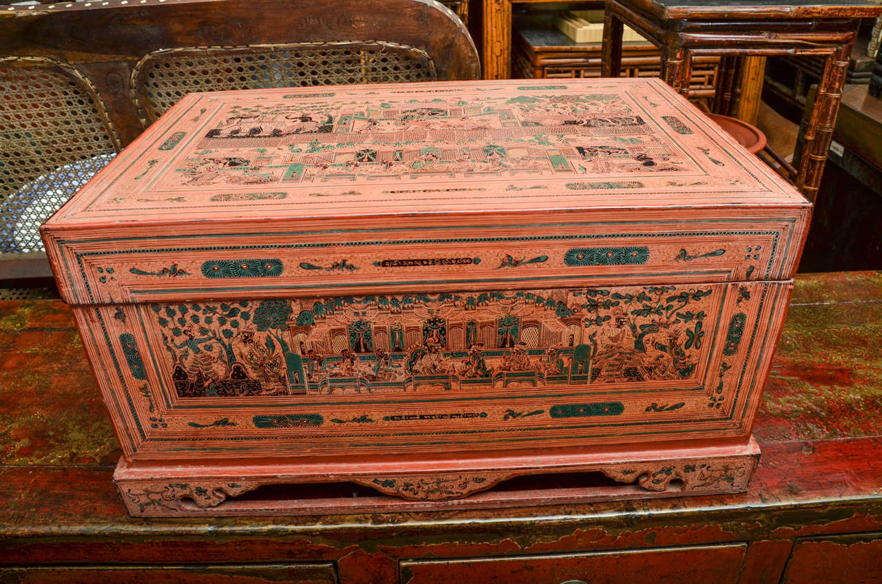 Late 19th Century Thai Lacquered Footed Document Box In Excellent Condition For Sale In East Hampton, NY