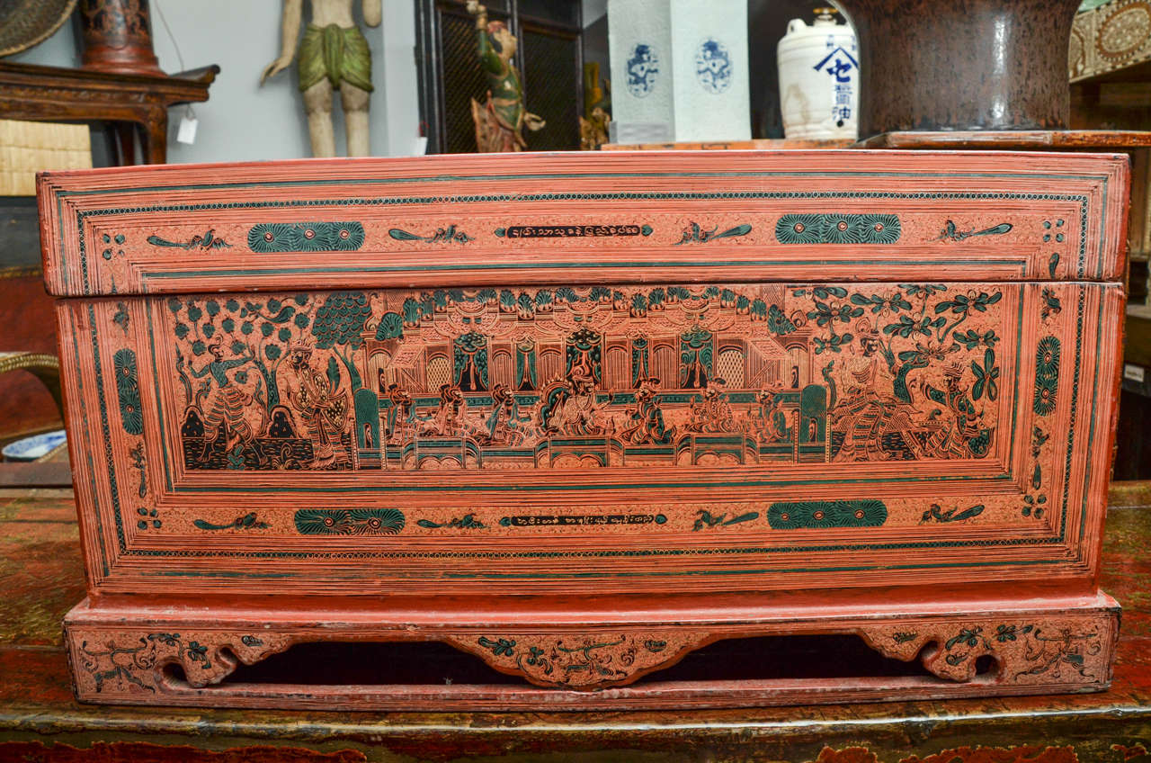 Late 19th Century Thai Lacquered Footed Document Box For Sale 3