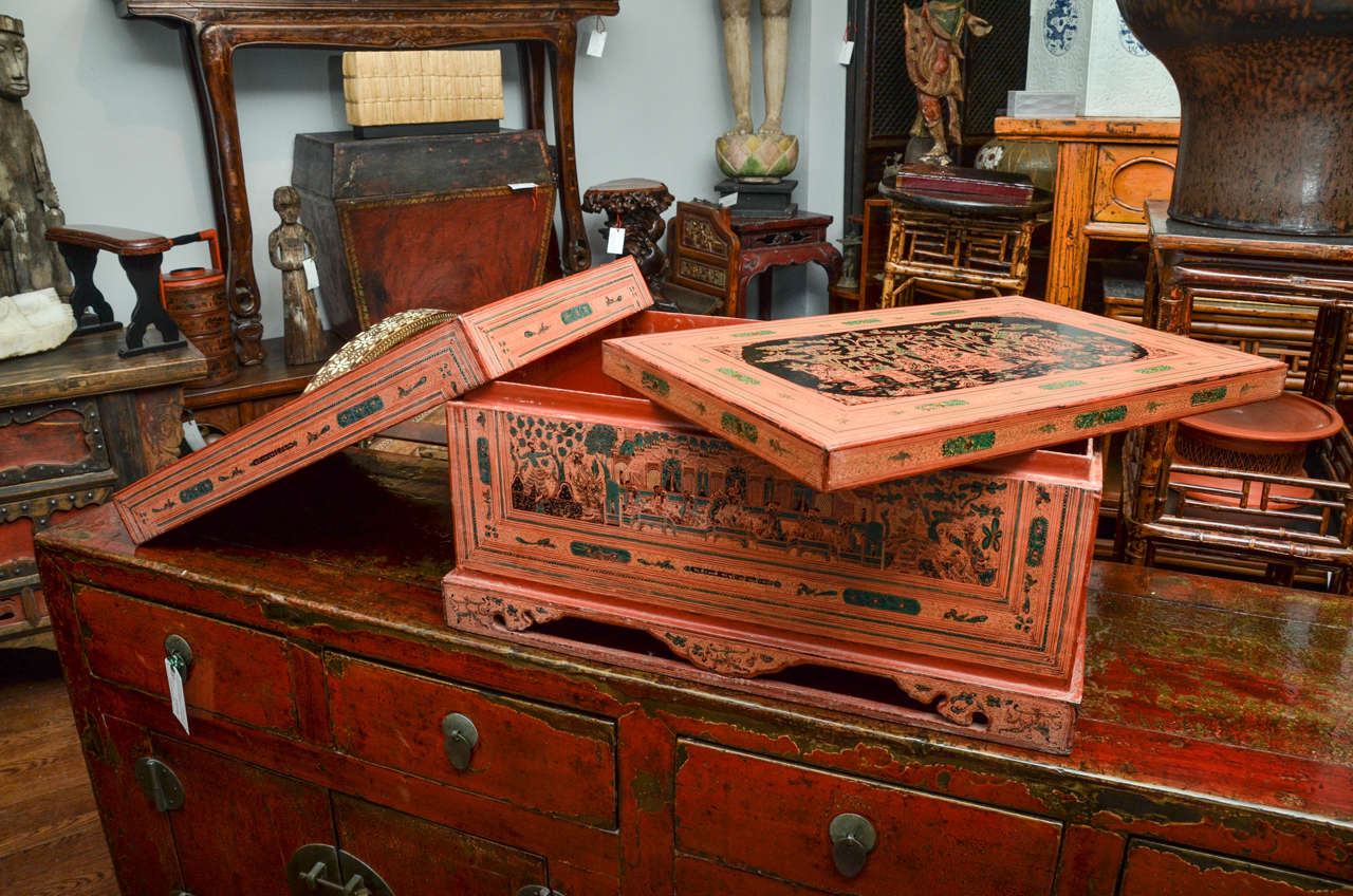 Late 19th Century Thai Lacquered Footed Document Box For Sale 4
