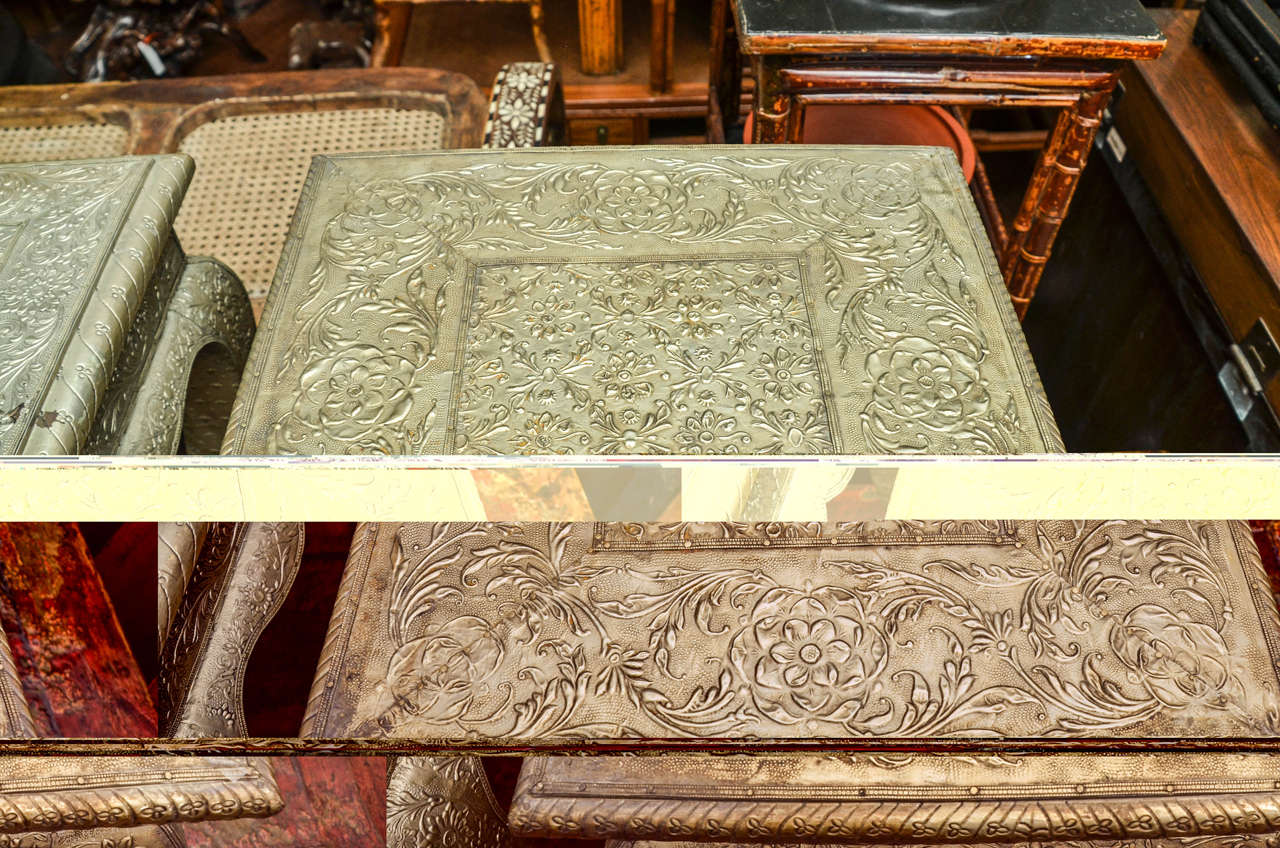 Turn of the Century Indian Hammered Silver Side Table with Queen Ann Legs In Excellent Condition In East Hampton, NY