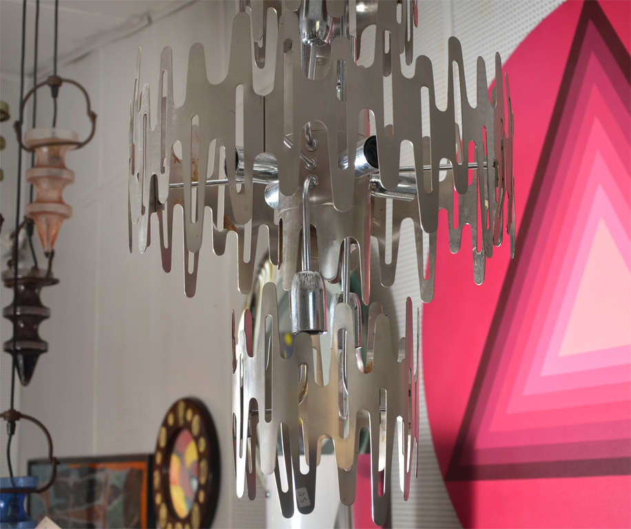 1970s Very Rare and Stylish Chandelier In Excellent Condition In Bois-Colombes, FR