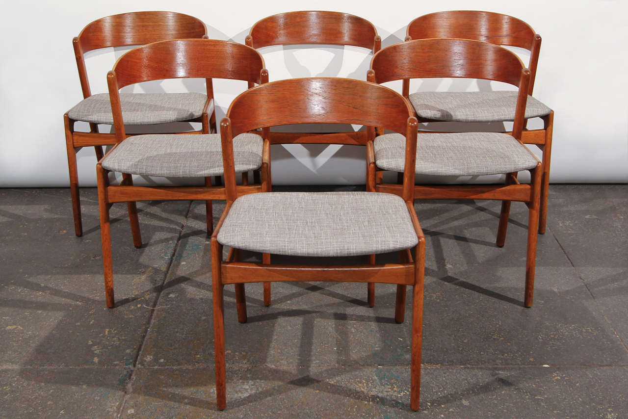 Stunning set of 6 Dux dining chairs. They have brand new foam and new upholstery.