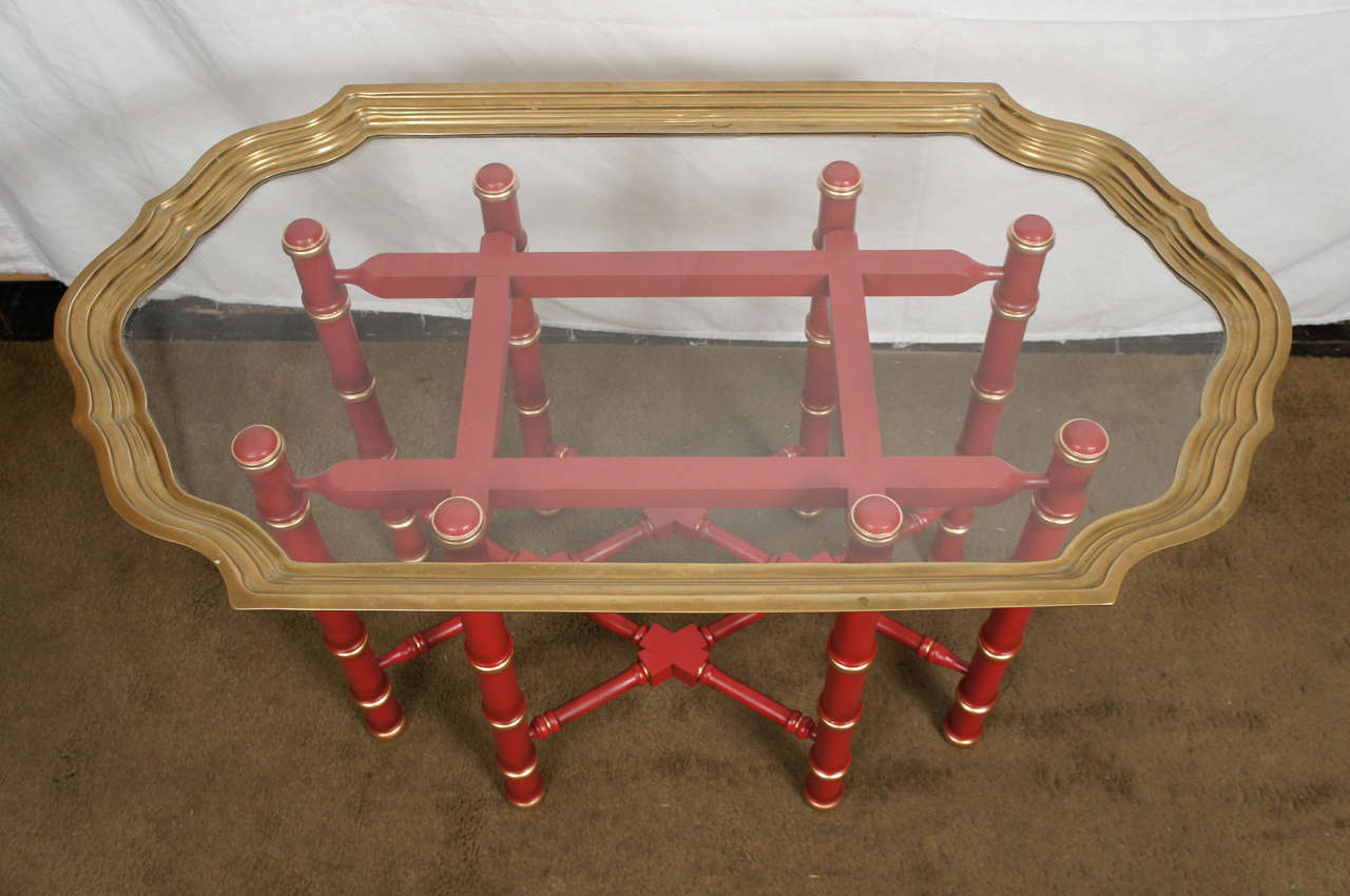 A  Vintage Chinese Chippendale Style Coffee Table In Excellent Condition In Hudson, NY
