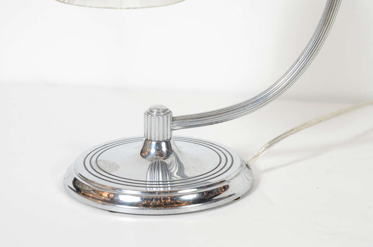 Mid-20th Century Art Deco Machine Age Frosted Glass and Chrome Table Lamp For Sale