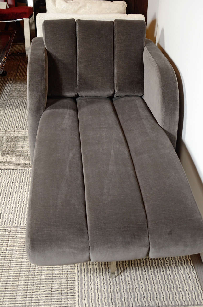 Outstanding Omnibus Chaise Lounge by Vladimir Kagan In Excellent Condition In New York, NY