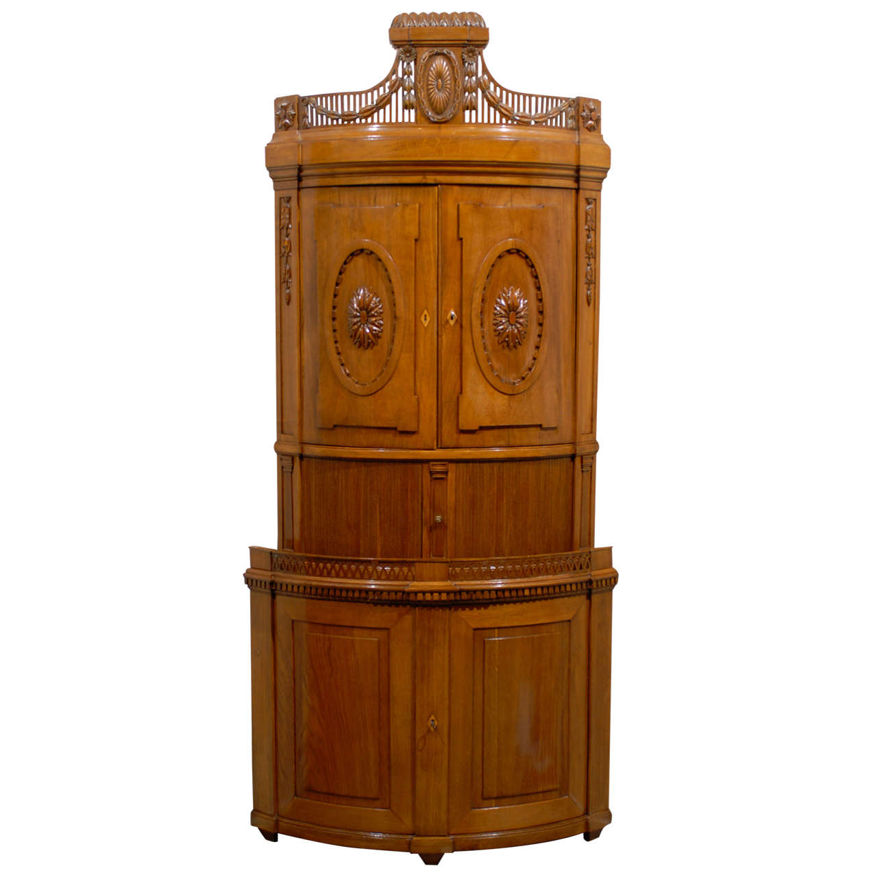 Russian Empire Oak 19th Century Convex Corner Cabinet with Carved Pediment For Sale